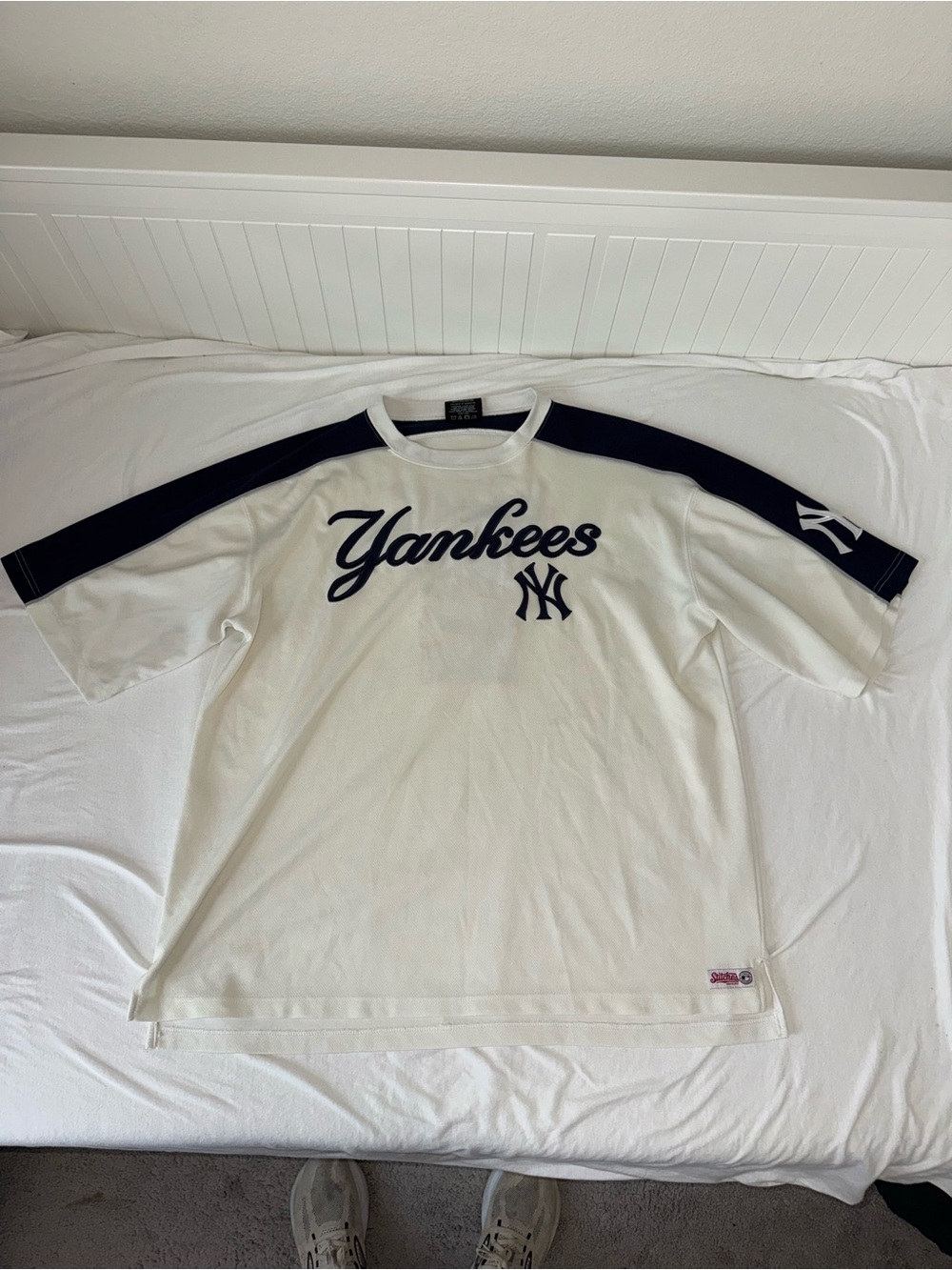 Vintage 2000s New York Yankees Jeter Jersey Shirt
